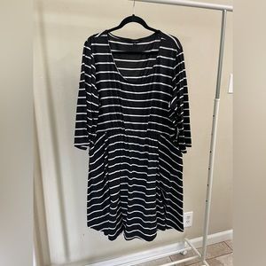 Torrid Stripe 3/4 Sleeve Scoop Neck Dress